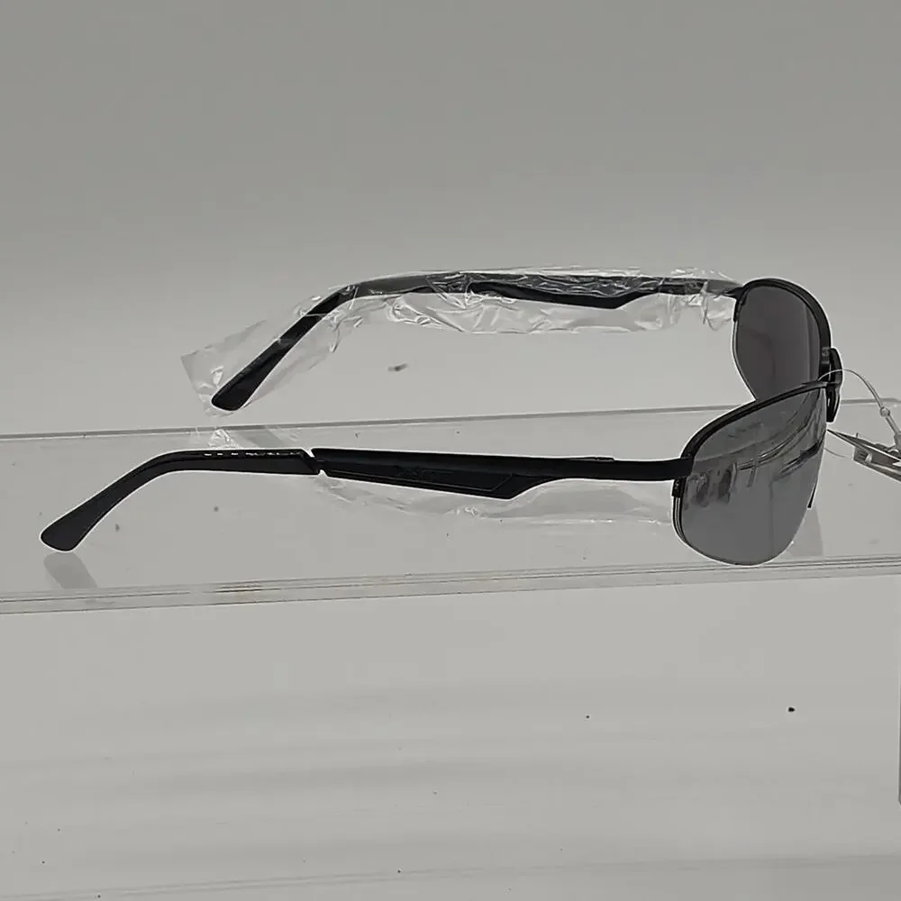 443 black sporty sunglasses with